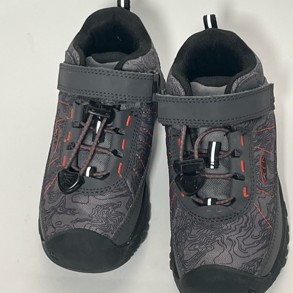 Keen Kids' Targhee Charcoal and Black Sneakers Size 10 NWOB - Picture 3 of 6